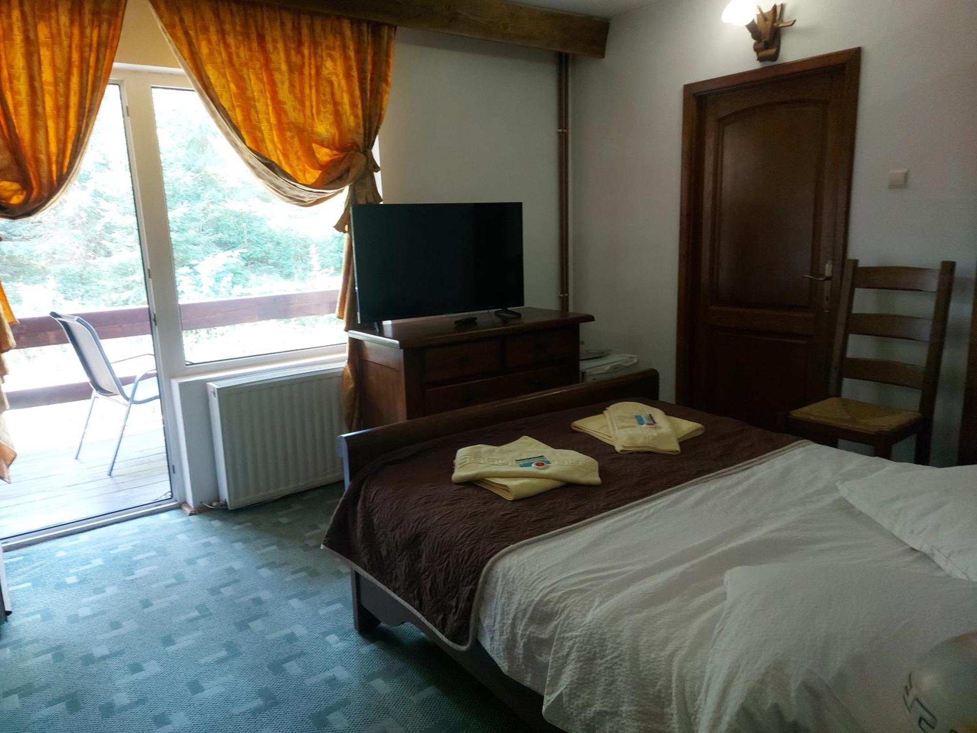 Pensiunea Casa Noastra Arieşeni Buitenkant foto